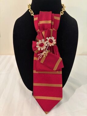 Elegant Red & Gold Striped Necklace Tie with Floral Brooch
